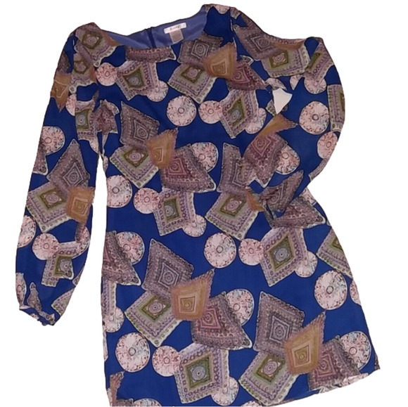 - Esley dress long sleeveSmall - Picture 1 of 6